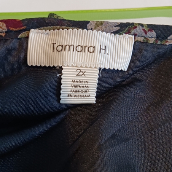 Tamara H Womens Blouse 2X Black Floral Ruffled Neckline Sheer 3/4 Sleeve Spring - Picture 7 of 7